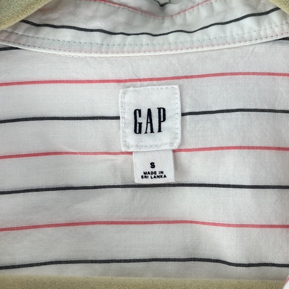 GAP Long Sleeve Stripes Button Down Shirt - Picture 6 of 10